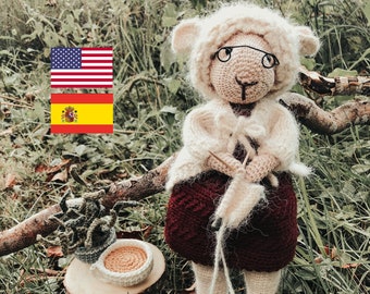 Clara Sheep Amigurumi Crochet Pattern: Cottagecore Knitting Doll (English/Español)