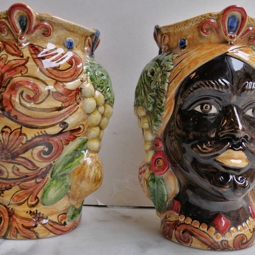 Sicilian head vases, dark shops brown heads h 20 cm
