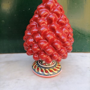 Sicilian pine cone/Sicilian pine cone in ceramic