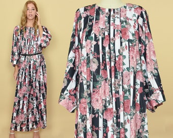 black muumuu