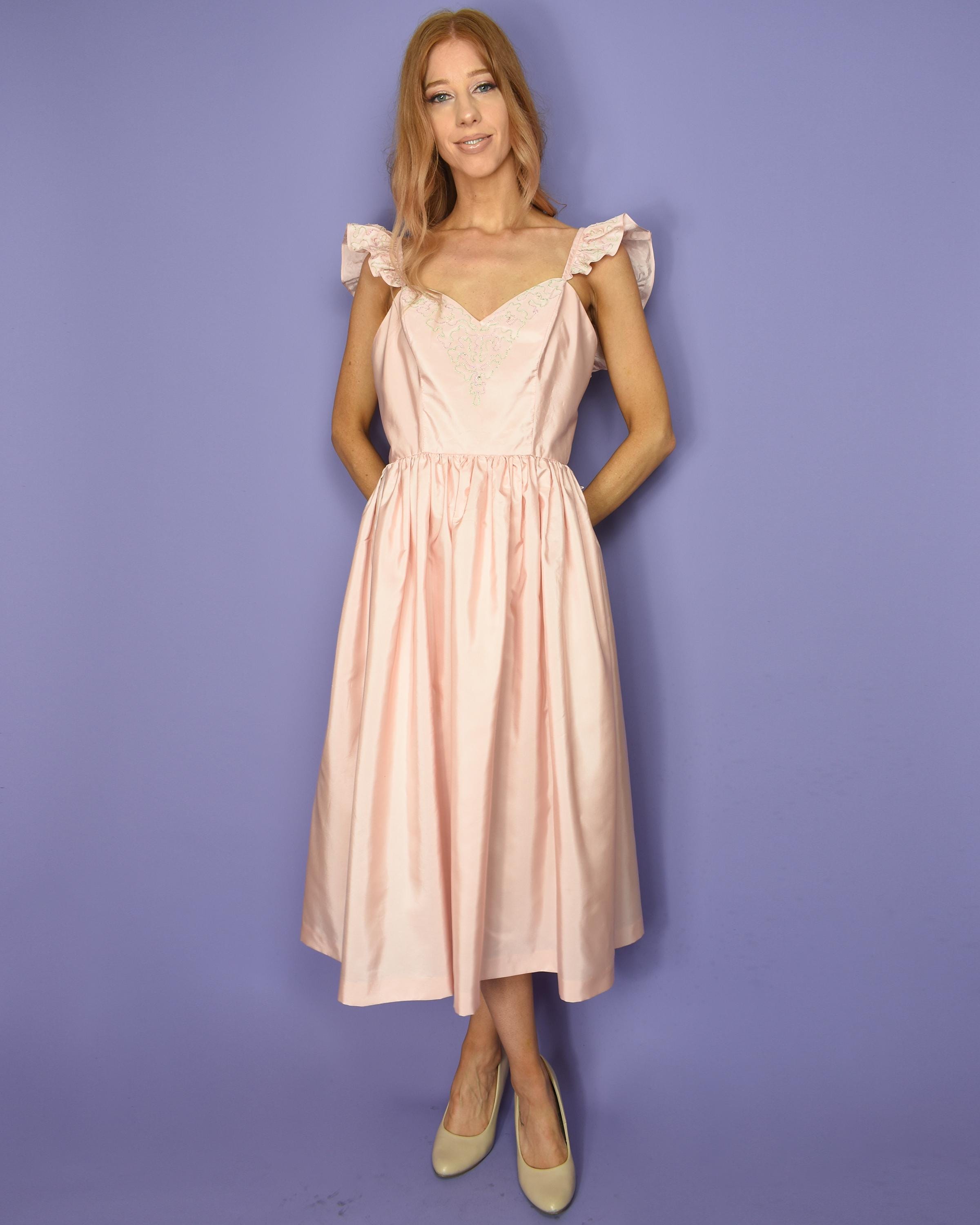 ballerina style prom dress 26 Utterly Romantic Ballerina-Inspired Wedding Dresses