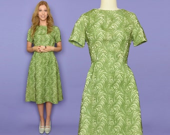 1950s MOSSY PATH Vintage Dress S Green Brocade Short Sleeve Full Skirt Party Special Occasion Retro Fit & Flare Midi - Size Small