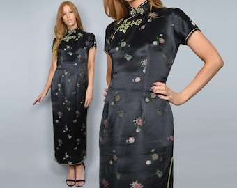1960s NIGHT BLOOMS Vintage Cheongsam S Black Rayon Satin Quipao Gold Floral Mandarin Collar Traditional Chinese Dress - Size Small