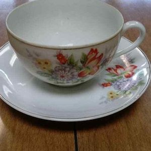 Vintage Tea Cup and Saucer-Made in Occupied Japan