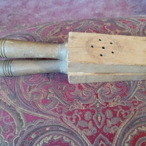 Antique Wooden Garlic Press/Lemon Juicer