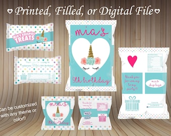 Può includere: Un set di etichette stampabili per sacchetti di patatine fritte con un tema di unicorno. Le etichette sono progettate per una festa di compleanno di 9 anni e includono il testo "mia's 9th birthday". Le etichette sono personalizzabili con qualsiasi tema o colore.