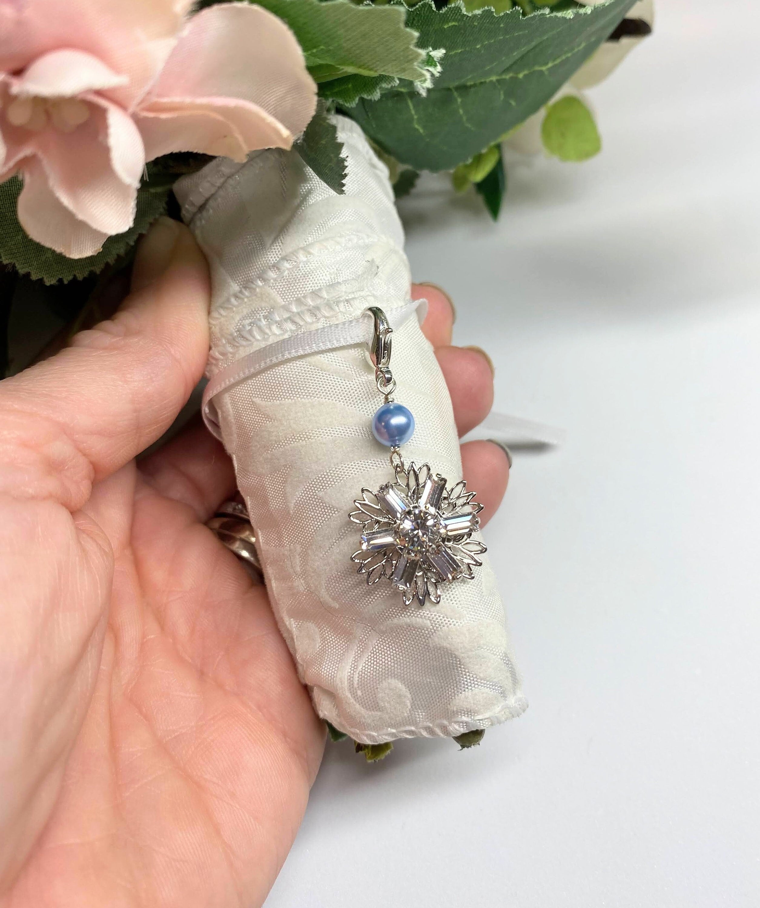 Bride Wedding Bouquet Charm - Pink Rhinestone Bowknot For Bracelets & Jewelry Making