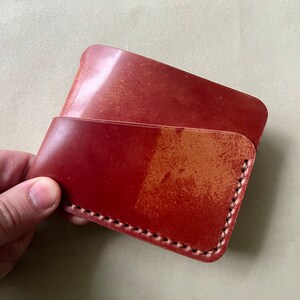 Cartera minimalista italiana Shell Cordovan / Cartera delgada de cuero para hombre / Cuero italiano natural hecho a mano / Mármol