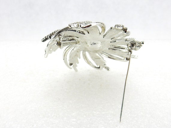 Vintage Costume Jewelry, Silver Pinwheel Brooch w… - image 9