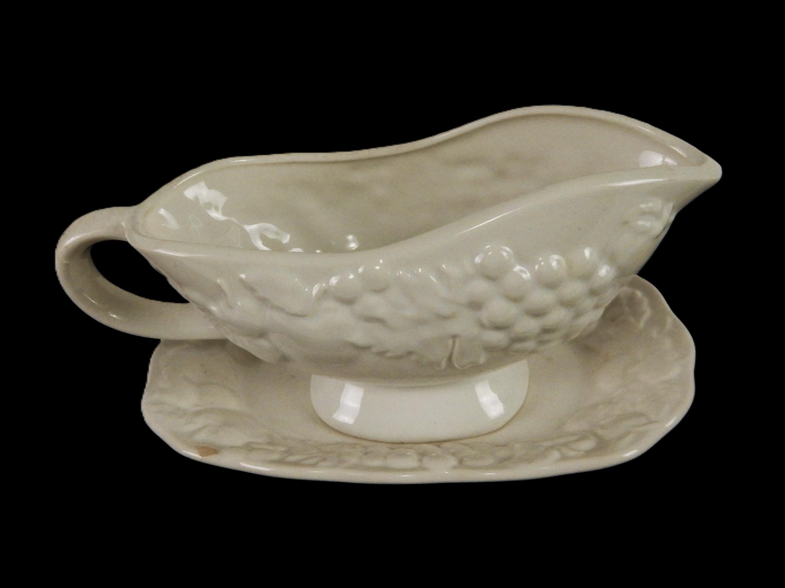 と。 White Porcelain Gravy Boat & Saucer, Bas Relief Fruit Pattern