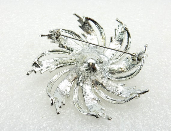 Vintage Costume Jewelry, Silver Pinwheel Brooch w… - image 8