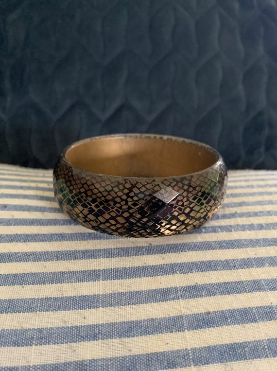 Vintage acrylic snake print bangle bracelet - image 1