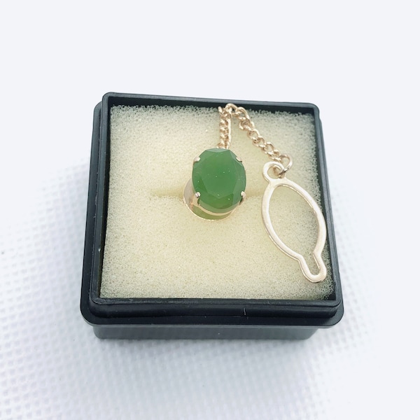 jade tie tack