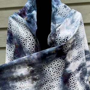 Dark Tie Dye Flower of Life Rave Pashmina, Rave Accessories for Rave Outfits, Pashmina Shawl for Men