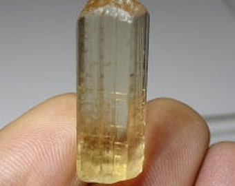 Yellow Scapolite 5.58 gram Crystal Marialite, Mlembule Mpwapwa Tanzania