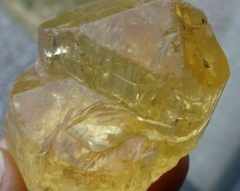 Yellow Scapolite 29.94 gramm gram Crystal , Mlembule Mpwapwa Tanzania