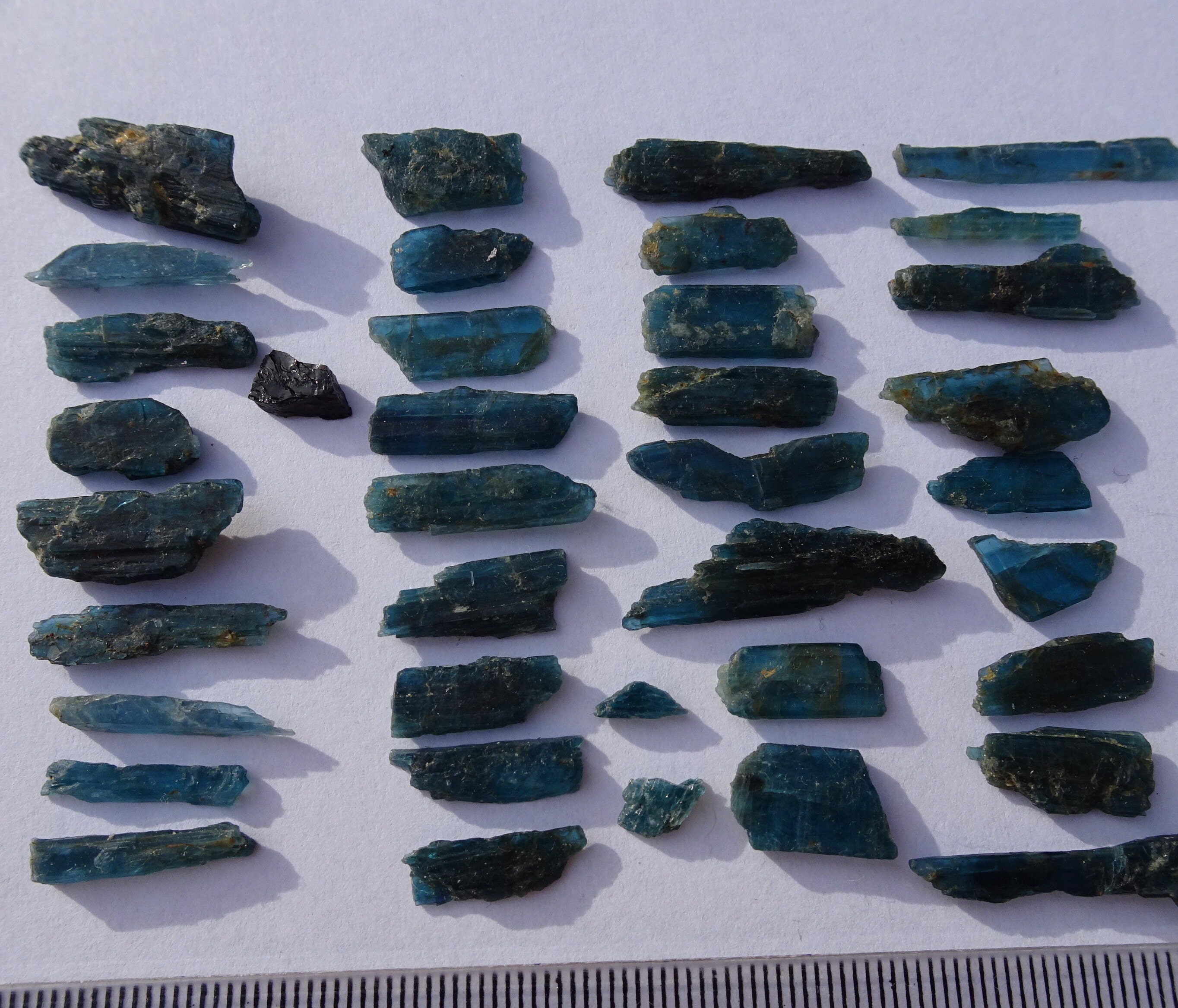 【X'masセール】カイヤナイト×ブルームーンストーンNo.178 X'masセール】カイヤナイト×ブルームーンストーンNo.178 - メルカリ