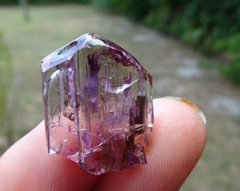 ROZE TANZANIET Kristal 4,4 gram, Mirerani Hills Tanzania