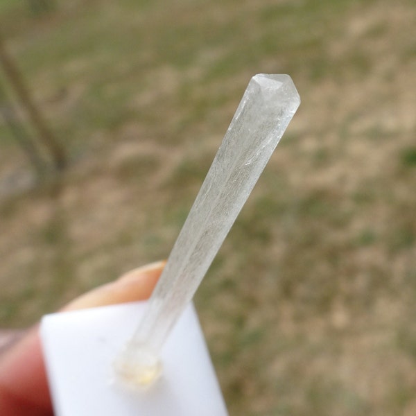 Natrolite Crystal 1.2 gram, Mwanyanga near Comolo Tanzania