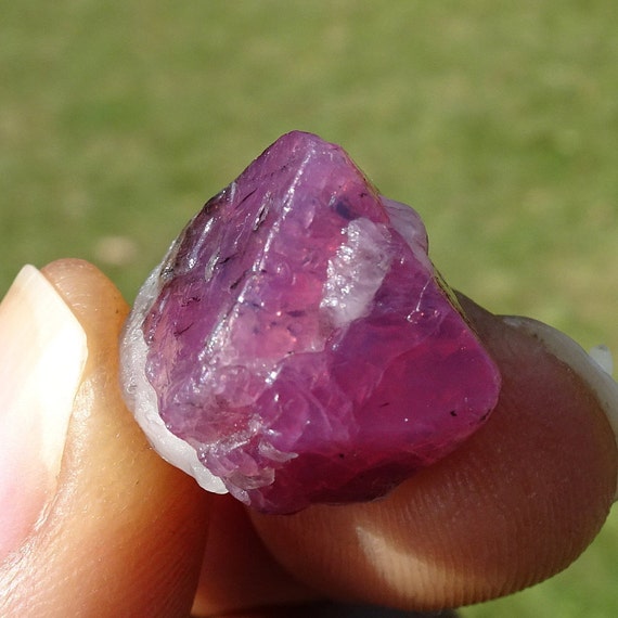 タンザニア マヘンゲ産 スピネルクラスター