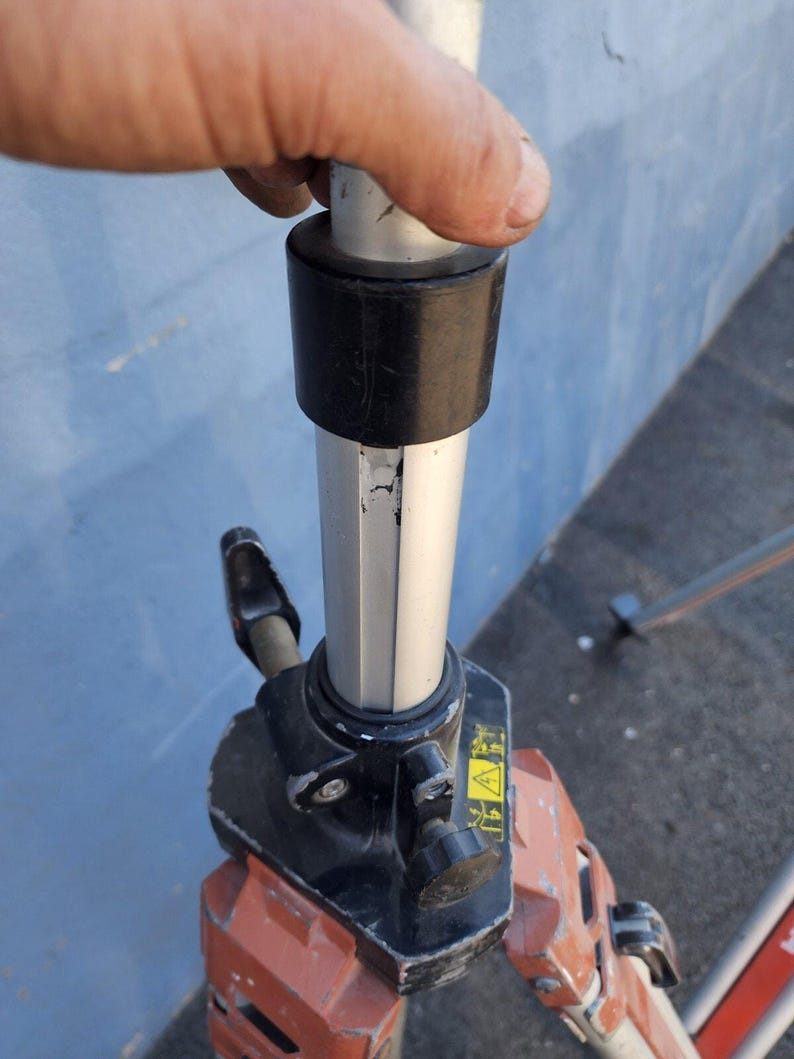 Lot 2 Hilti PUA 32 crank tripod contractors builders tripods surveying equipment image 7