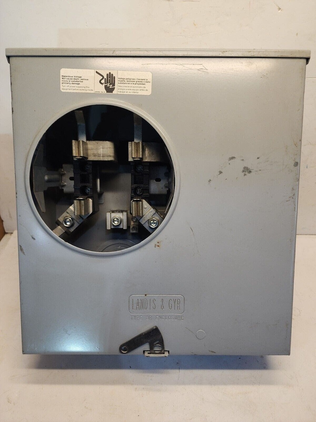 Siemens (landis + Gyr) UAS817PPZA Ringless Meter Socket 200 Amp, 600V