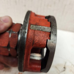 Ridgid 1-1/4 NPT Pipe Threader The Head Cutting Head Cutting Slip BSPT image 6