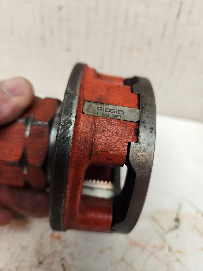 Ridgid 1-1/4 NPT Pipe Threader The Head Cutting Head Cutting Slip BSPT image 6
