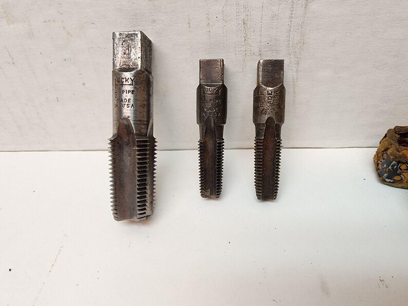 Lot Spiral Reamers, Greenlee 706 Head, Milwaukee Right angle head, Pipe taps image 10