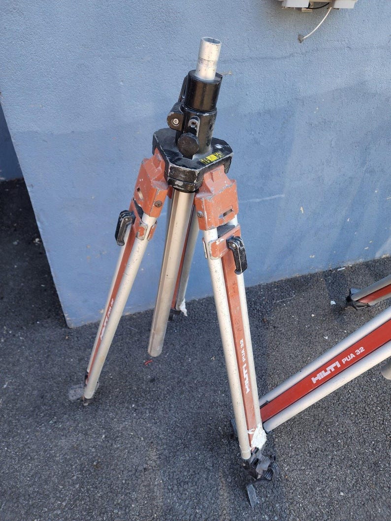 Lot 2 Hilti PUA 32 crank tripod contractors builders tripods surveying equipment image 8