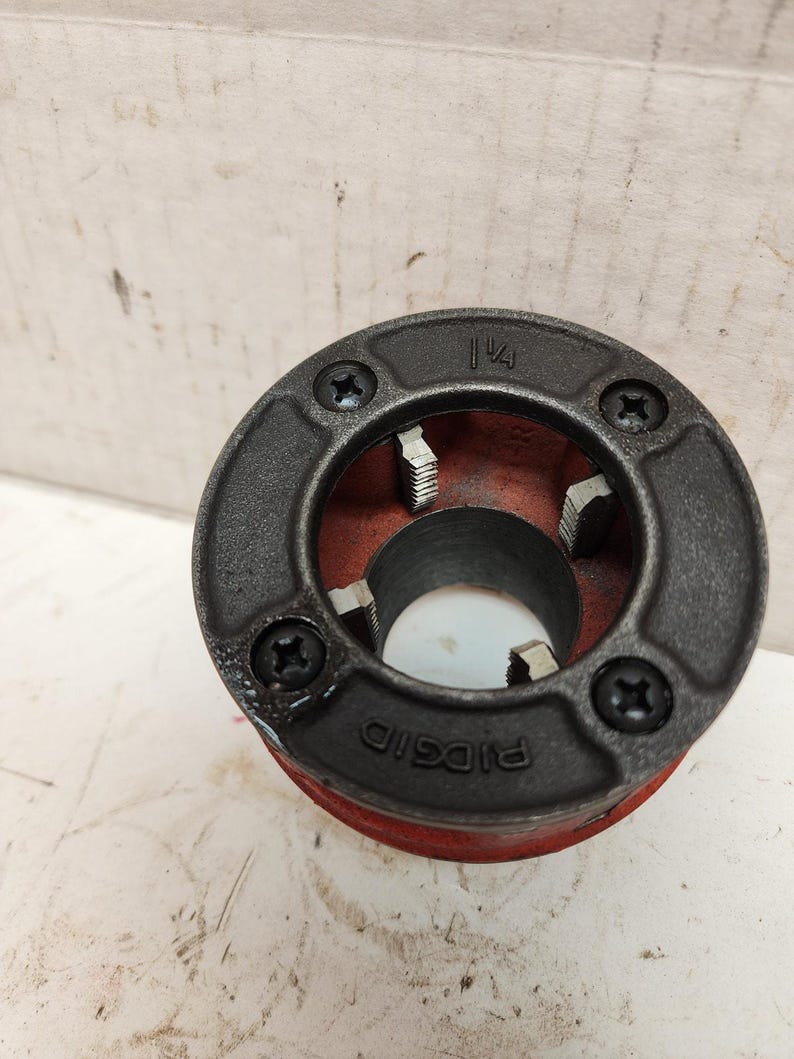 Ridgid 1-1/4 NPT Pipe Threader The Head Cutting Head Cutting Slip BSPT image 1