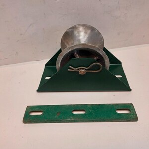 Polea tipo bandeja Greenlee 658 de aleación de aluminio de 12"x5" con cojinetes autolubricantes. imagen 4