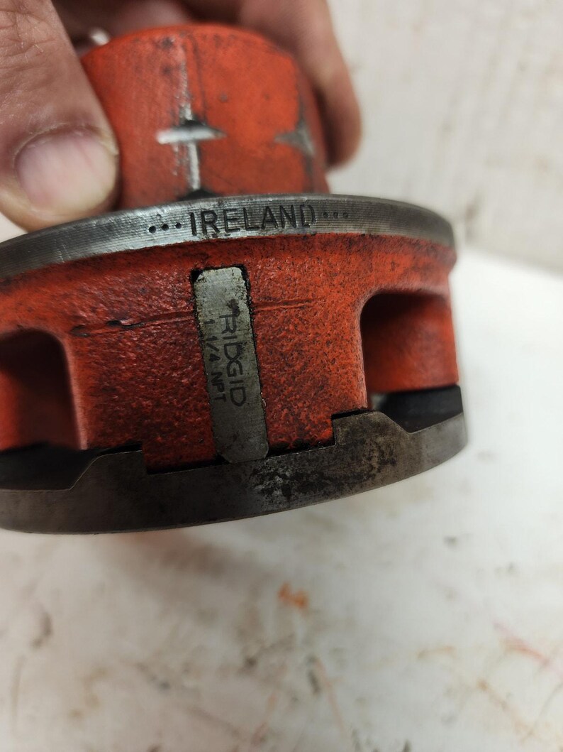 Ridgid 1-1/4 NPT Pipe Threader The Head Cutting Head Cutting Slip BSPT image 5