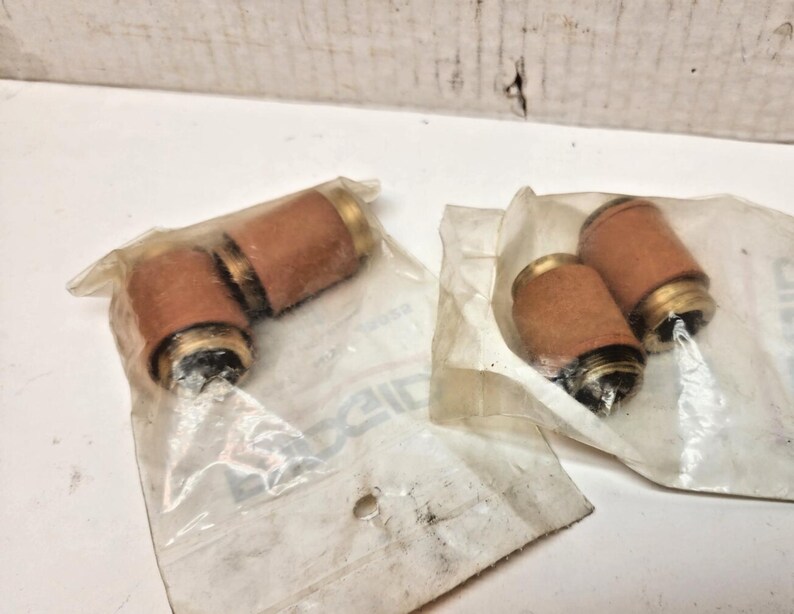 Ridgid 45025 Set of Motor Brush Holders for 300, 535 pipe Threaders Machine image 4