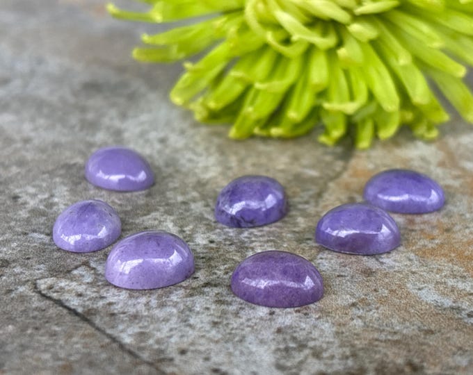 High Grade Turkish Purple Jade Cabochon for Lapidary - Oval - 7 x 9 mm - Natural Stone from Turkey - Undyed - GRADE A - Item 457A