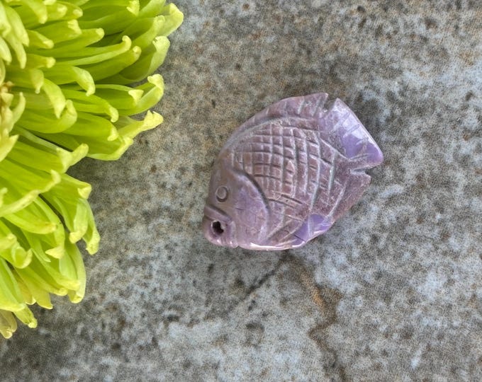 Lot of 3 Small Carved Fish Pendants - Turkish Purple Jade Beads - Natural Stone  - Lavender Jadeite - Item 823