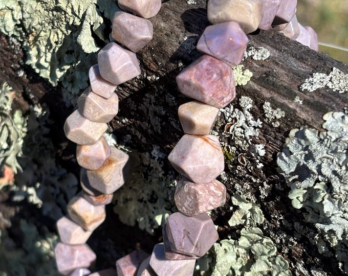Lot of 6 Freeform Geometric Nugget Facetted Turkish Purple Jade Beads - Natural Stone Beads - Lavender Purple Jadeite - Item 428