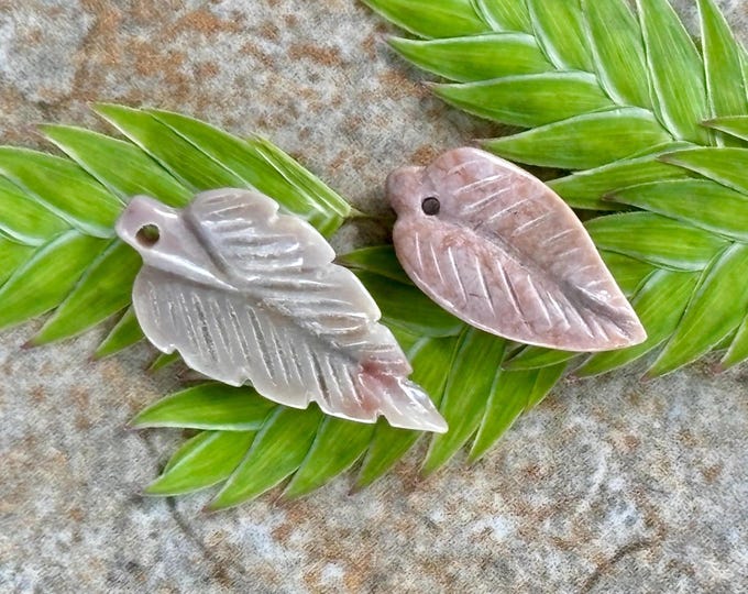 Purple Jade Leaf Beads – Turkish Lavender Jadeite Natural Stone - Item 511
