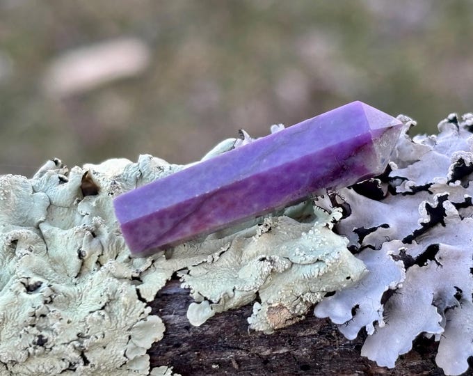 Faceted Large Purple Jade Point Crystal - Gemstone - Drop Geometric Shape - Turkish Natural Lavender Jadeite -  Item 648