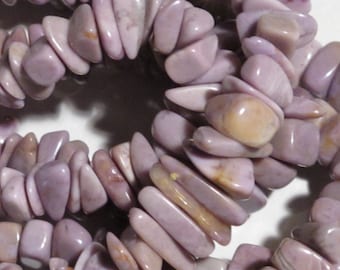 Lavender Jade Beads - Natural Stone Beads - Undyed - Chips - Graduated