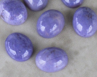 High Grade Medium Genuine Purple Jade Cabochon - Oval - 10 mm x 8 mm - GRADE B Natural Gemstone  - Undyed Lavender Jadeite - Item 459B