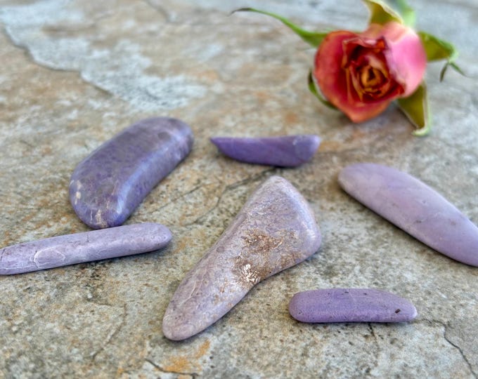 LOT Tumbled Purple Jade from Turkey, Reiki Healing Palm Stone Lavender Jadeite - Nugget - Bulk Raw Spiritual Stone - Item 101K