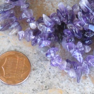 Amethyst Medium Nugget Chip Beads - Natural Stone Beads - Lavender Purple - Item 427B