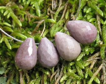 Small Purple Jade Teardrop Faceted Natural Stone Bead - Lot of 4 - Undyed Pear Shaped Stone Bead Facetted Briolette - Item 430