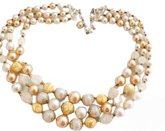 Vintage 1960s dreireihige Perlenkette - Perlen gefrostet, Chunks, Perlenkappen und Strudel