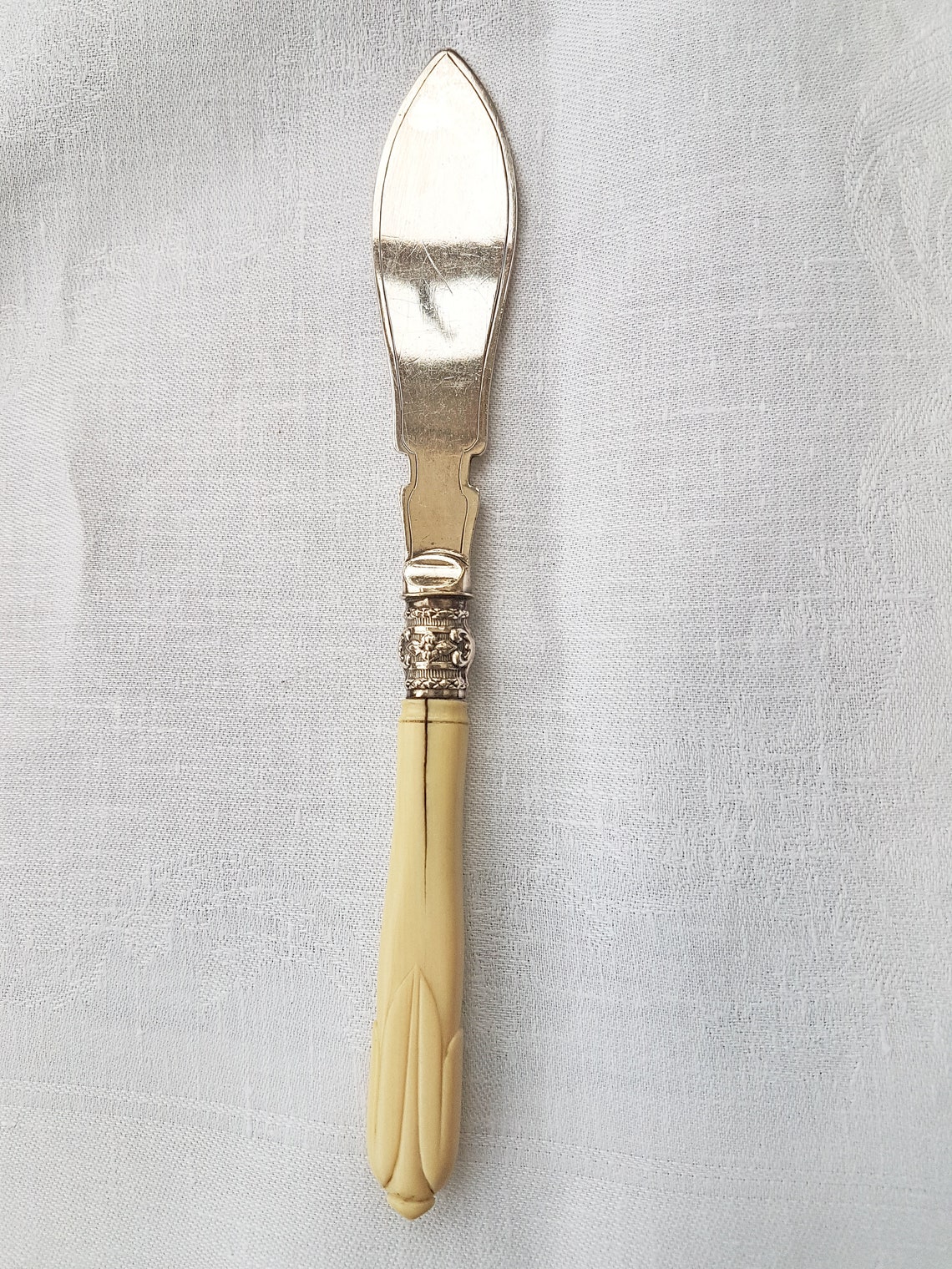 Antique Fish Knife EP Silver Plated Philip Ashberry & Sons of Sheffield Around 1880s Engraved