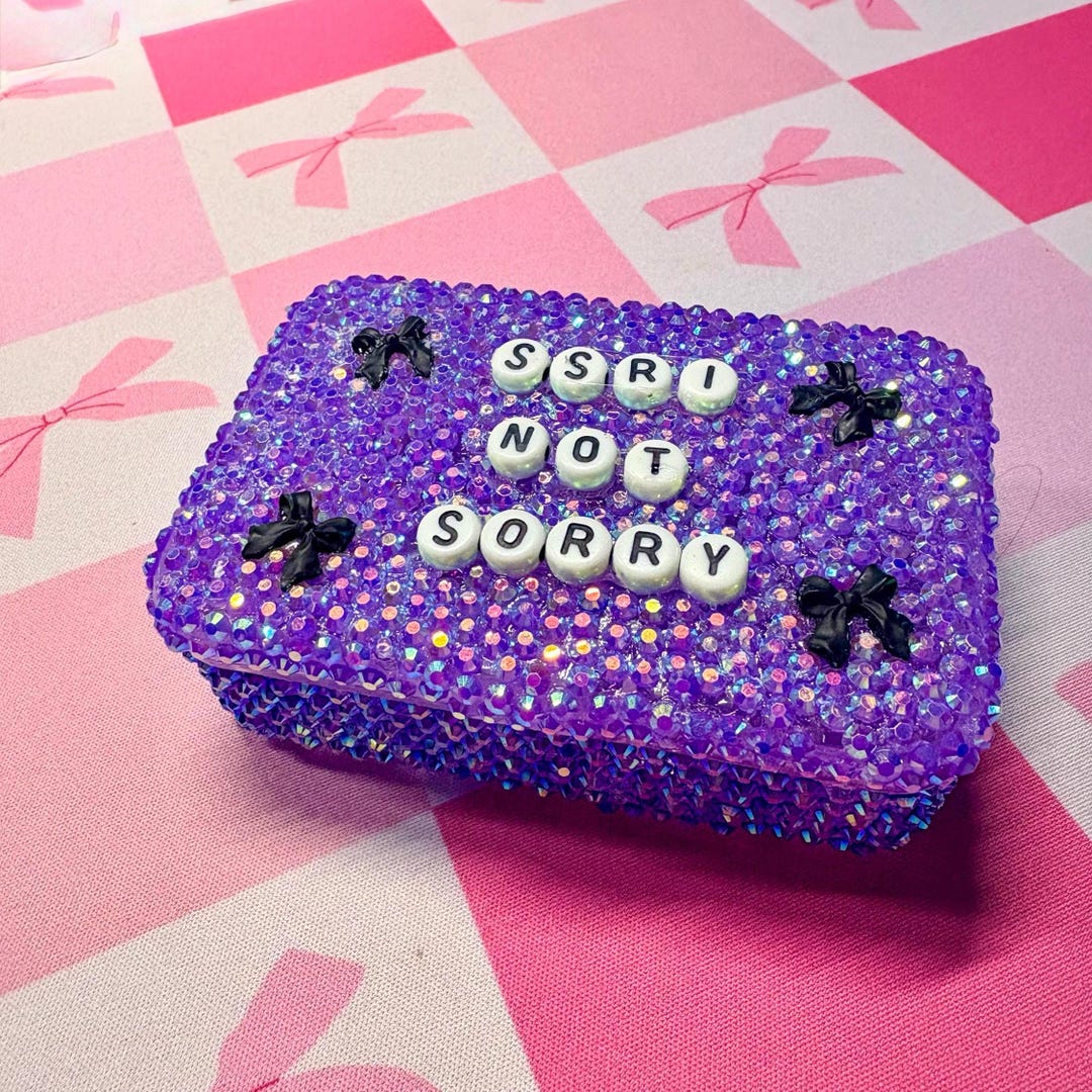Bedazzled Pill Box | Rhinestone Travel Pill Case | Cute Sparkly ...