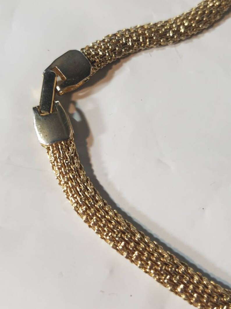 Napier vintage mesh necklace gold