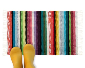 Recycled door mat Woven doormat Rainbow rag rug Small entryway rug Colorful bath rug Kitchen layering rug Washable dog carpet Outdoor rug
