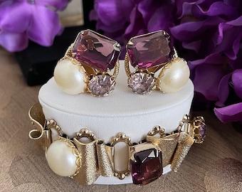 Pulsera vintage de los años 50 con cabujón de perla y diamantes de imitación de amatista gruesos y pendientes con clip a juego